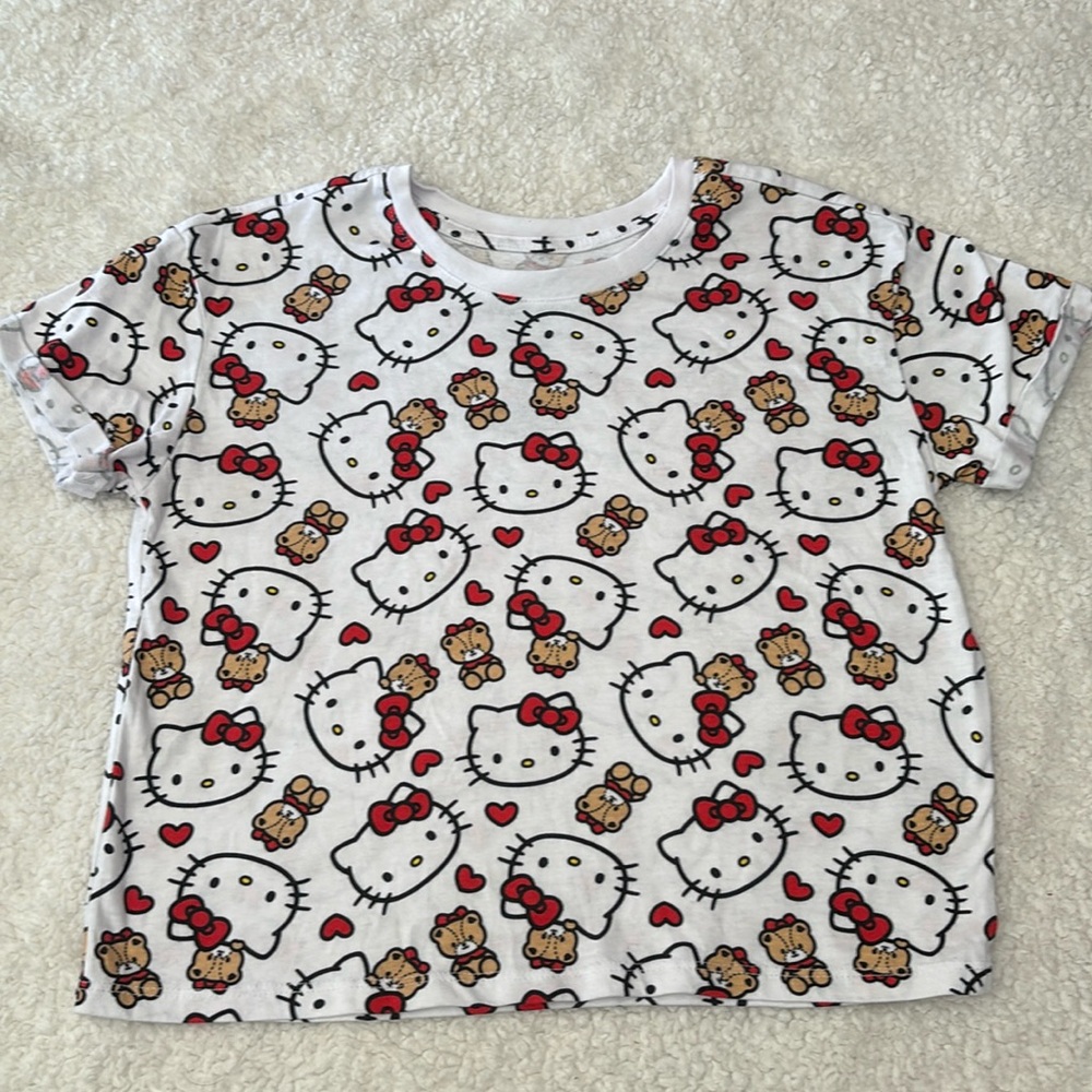 Hello Kitty by Sanrio Cropped Tshirt | Size L (14) | see Description